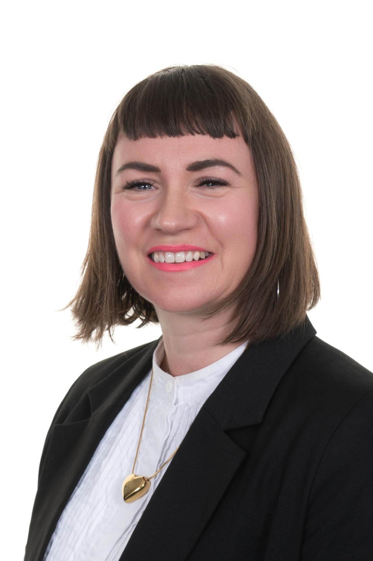 Pauline Fletcher Professional Picture